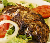 Carpe poisson d'eau douce frit. +légumes